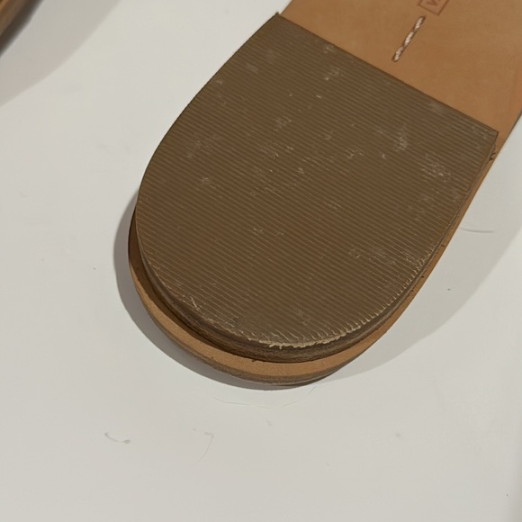 Vince Camuto Nanchia Slide Sandals - Picture 6 of 6